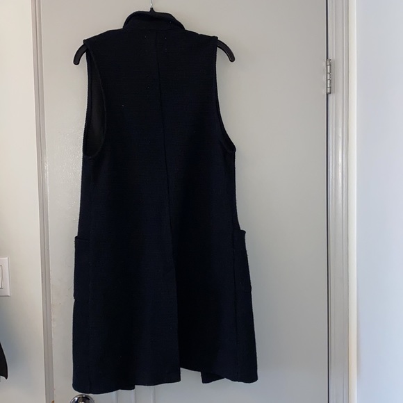 Sleeveless cardi - Picture 3 of 3